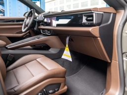 Porsche Macan Electric 4 AWD 2026