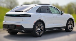 Porsche Macan Electric 4 AWD 2026