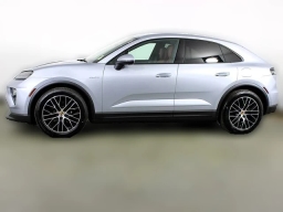 Porsche Macan Electric 4 AWD 2026
