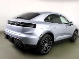 Porsche Macan Electric 4 AWD 2026