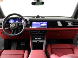 Porsche Macan Electric 4 AWD 2026