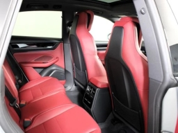 Porsche Macan Electric 4 AWD 2026