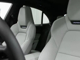 Porsche Macan Electric 4S AWD 2026