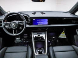 Porsche Macan Electric Turbo AWD 2026