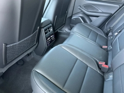 Porsche Macan Electric Turbo AWD 2026
