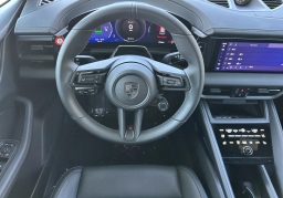 Porsche Macan Electric Turbo AWD 2026