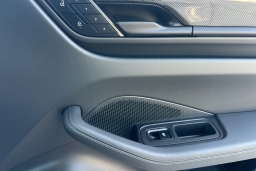 Porsche Macan Electric Turbo AWD 2026
