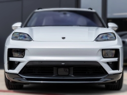 Porsche Macan Electric Turbo AWD 2025