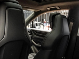 Porsche Macan Electric Turbo AWD 2026
