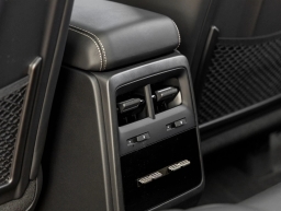 Porsche Macan Electric Turbo AWD 2026