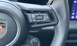 Porsche Macan Electric Turbo AWD 2026