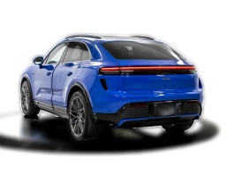 Porsche Macan Electric Turbo AWD 2026
