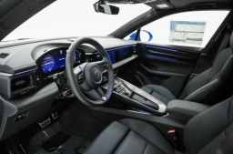 Porsche Macan Electric Turbo AWD 2026