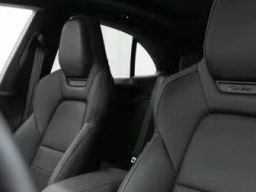 Porsche Macan Electric Turbo AWD 2026