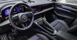 Porsche Macan Electric Turbo AWD 2025