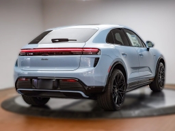 Porsche Macan Electric Turbo AWD 2025