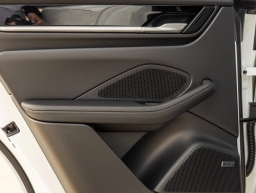 Porsche Macan Electric RWD 2026