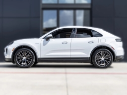 Porsche Macan Electric RWD 2026