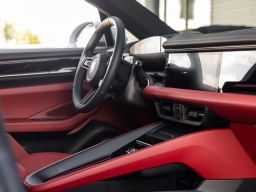 Porsche Macan Electric RWD 2026