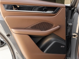 Porsche Macan Electric RWD 2026