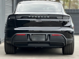 Porsche Macan Electric RWD 2026