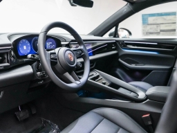 Porsche Macan Electric RWD 2026