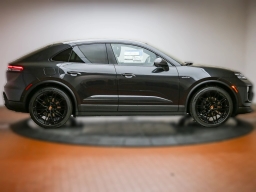 Porsche Macan Electric RWD 2026