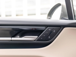 Porsche Macan Electric RWD 2026