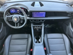 Porsche Macan Electric RWD 2026