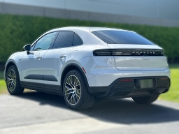 Porsche Macan Electric RWD 2026
