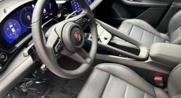 Porsche Macan Electric RWD 2026