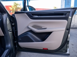 Porsche Macan Electric RWD 2026