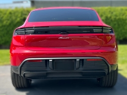 Porsche Macan Electric RWD 2026