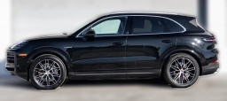 Porsche Cayenne E-Hybrid AWD 2026