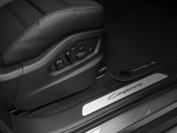 Porsche Cayenne E-Hybrid AWD 2026