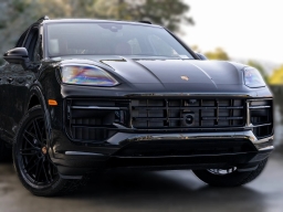 Porsche Cayenne E-Hybrid AWD 2026