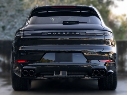 Porsche Cayenne E-Hybrid AWD 2026