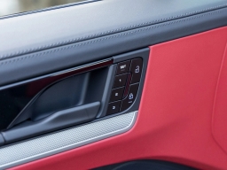 Porsche Cayenne E-Hybrid AWD 2026