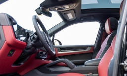 Porsche Cayenne E-Hybrid AWD 2026