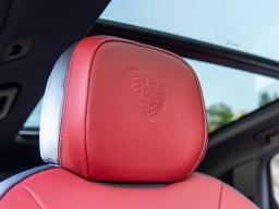 Porsche Cayenne E-Hybrid AWD 2026