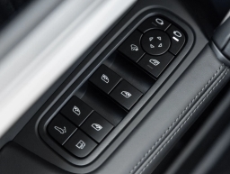 Porsche Cayenne E-Hybrid AWD 2026