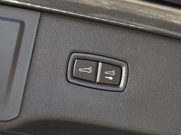 Porsche Cayenne E-Hybrid AWD 2026