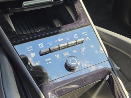 Porsche Cayenne E-Hybrid AWD 2026