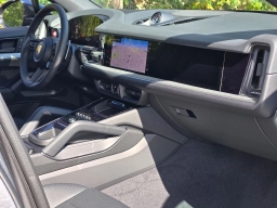 Porsche Cayenne E-Hybrid AWD 2026