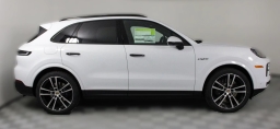 Porsche Cayenne E-Hybrid AWD 2026