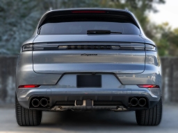 Porsche Cayenne E-Hybrid AWD 2026