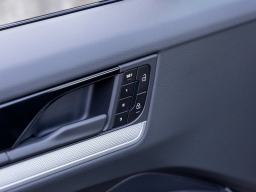 Porsche Cayenne E-Hybrid AWD 2026