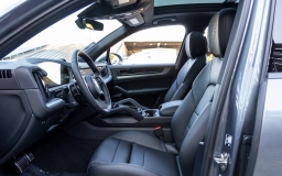 Porsche Cayenne E-Hybrid AWD 2026