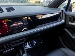 Porsche Cayenne E-Hybrid AWD 2026