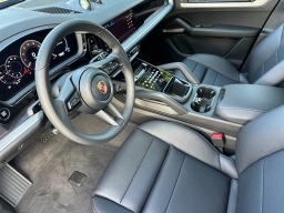 Porsche Cayenne E-Hybrid AWD 2026